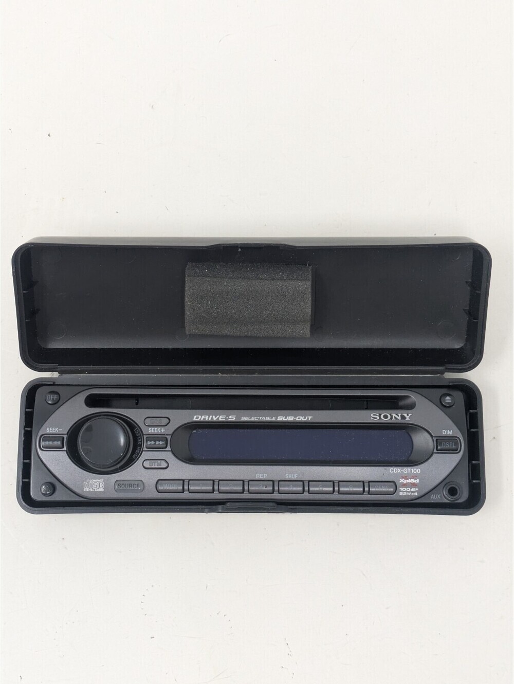 Sony CDX-GT100 XPlod In Dash Receiver Car Deck AM/FM Radio & CD Player 52W x4